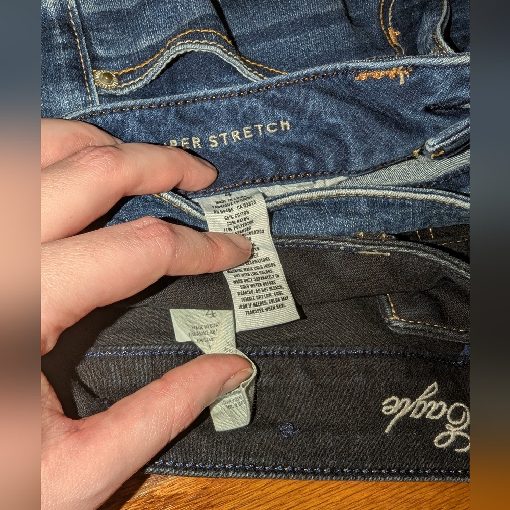 American Eagle jean shorts bundle - low rise - size 4 - Distressed - Picture 3 of 14